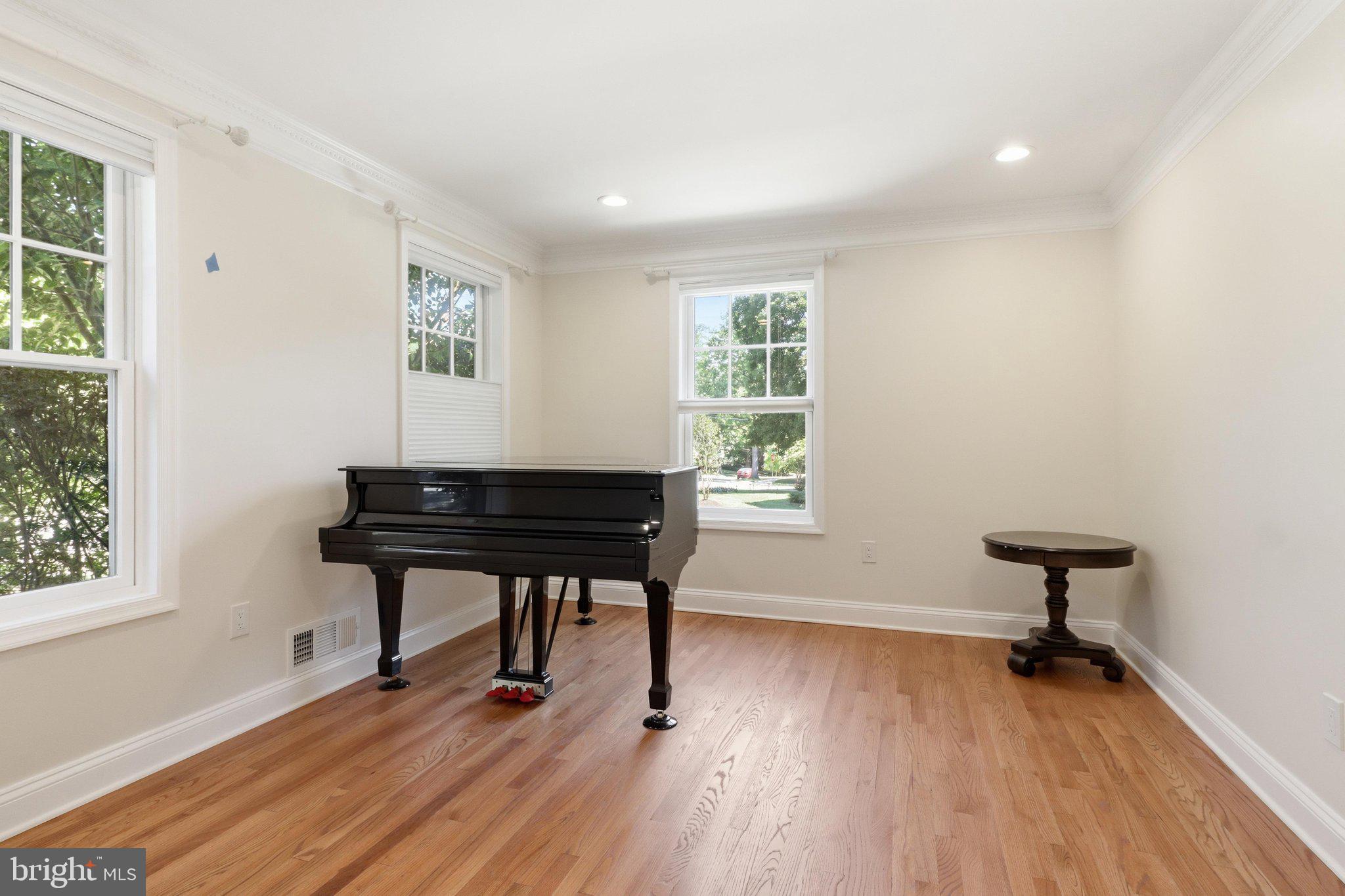 6012 Overlea Road Bethesda, MD 20816 - Photo 14 of 52