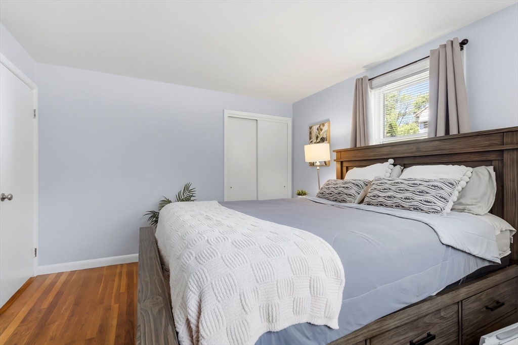 542 Trapelo Road Waltham, MA 02452 - Photo 23 of 42