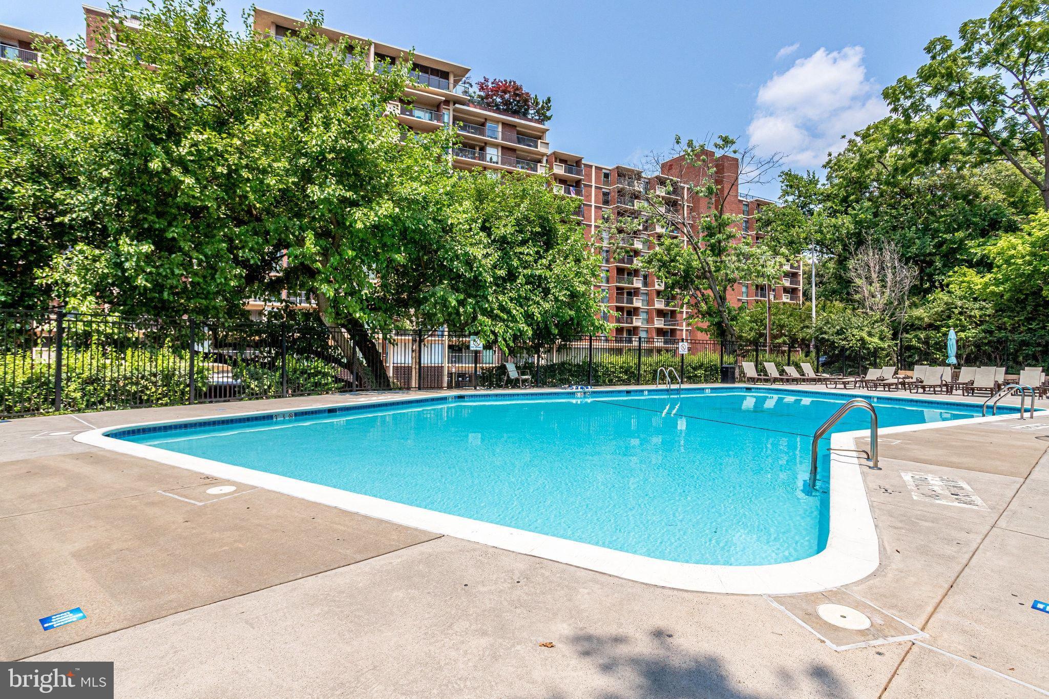 1200 South Arlington Ridge Road, Unit 305 Arlington, VA 22202 - Photo 20 of 25 Gallery Image 20
