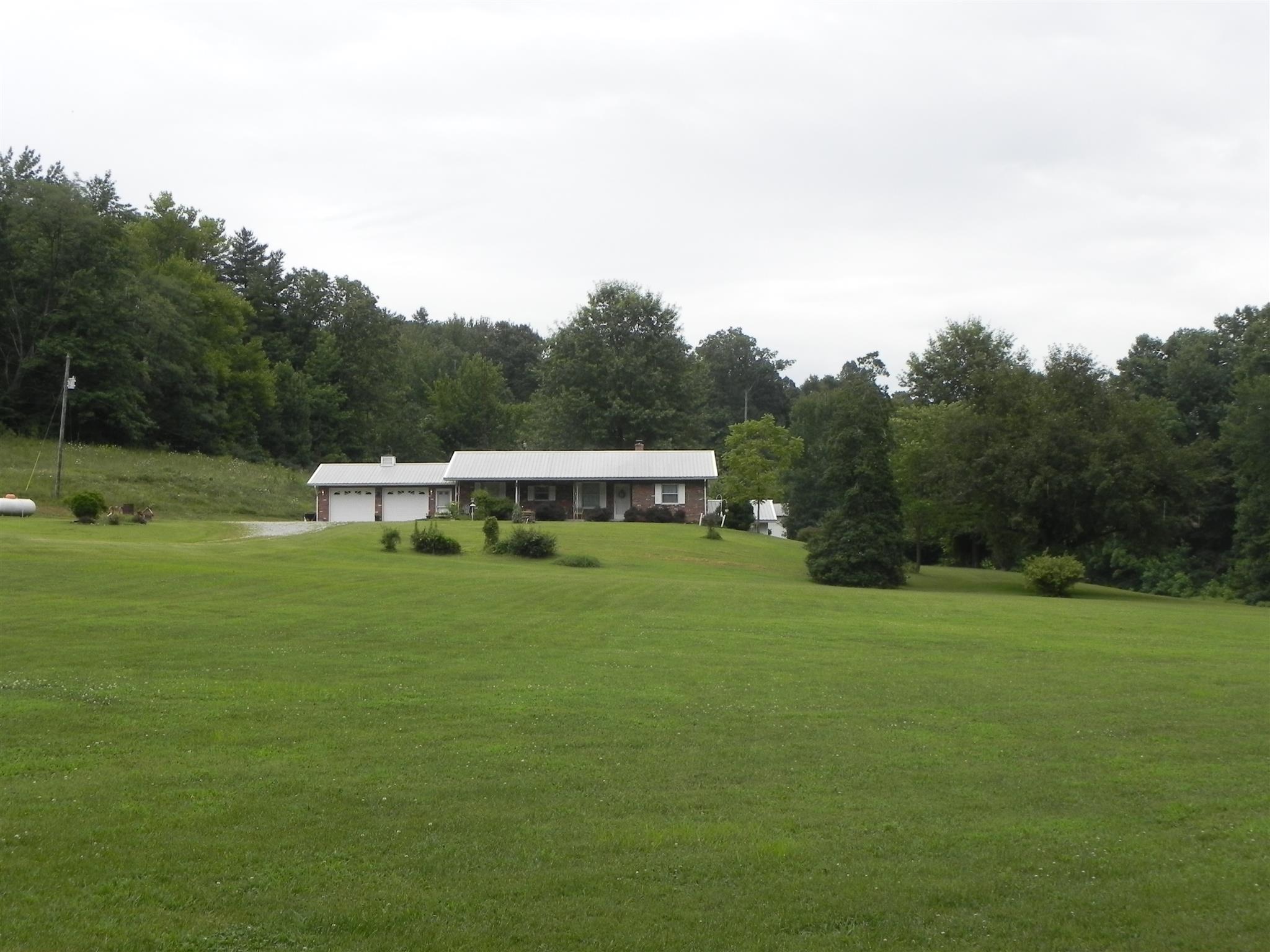 7100 Stem Road Tell City, IN 47586 - Photo 1 of 31