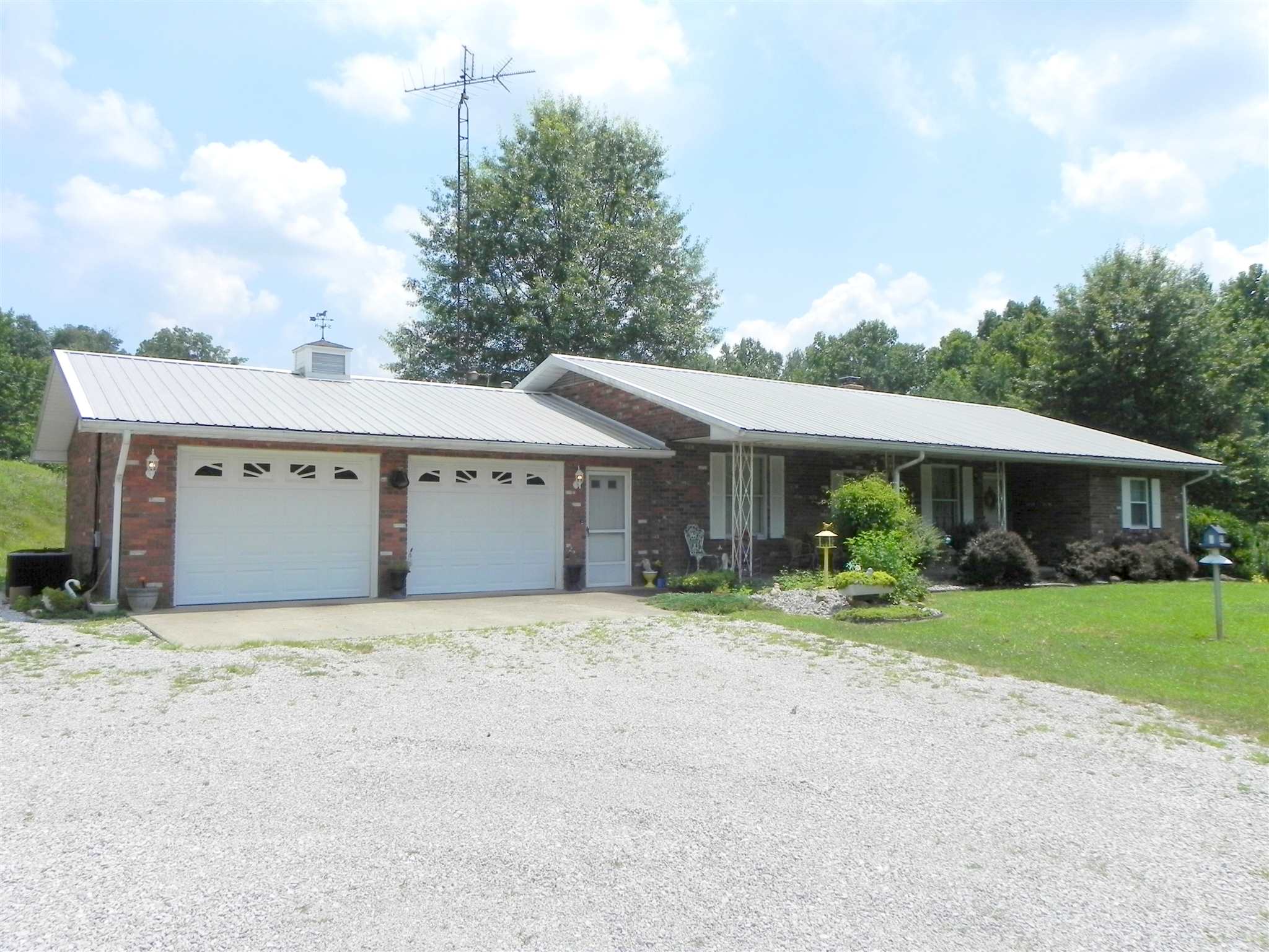 7100 Stem Road Tell City, IN 47586 - Photo 3 of 31