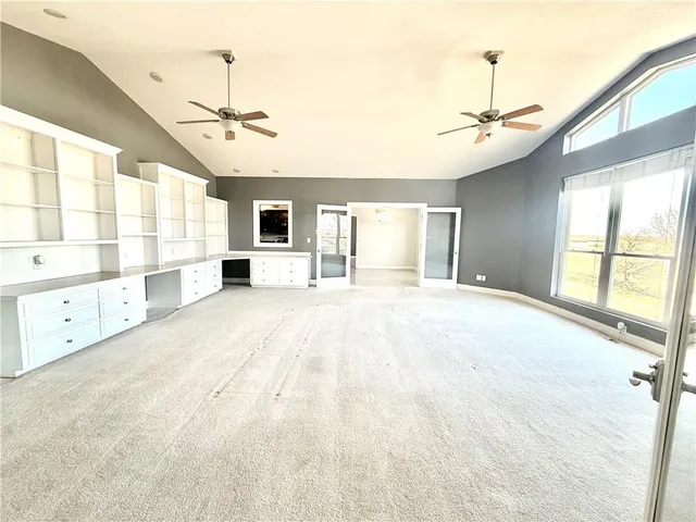 $579,000 | 27119 Southridge Drive, Maryville, MO 64468