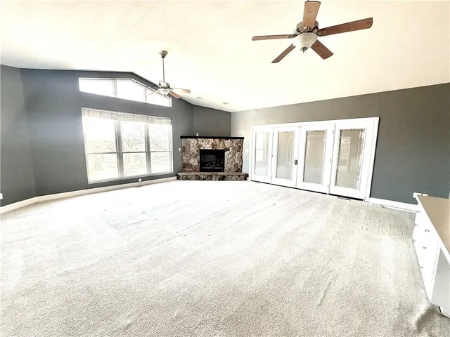 $579,000 | 27119 Southridge Drive, Maryville, MO 64468