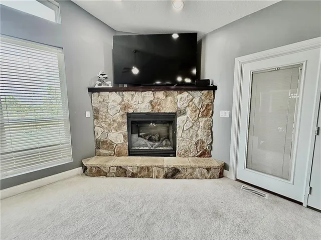 $579,000 | 27119 Southridge Drive, Maryville, MO 64468