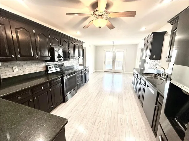 $579,000 | 27119 Southridge Drive, Maryville, MO 64468