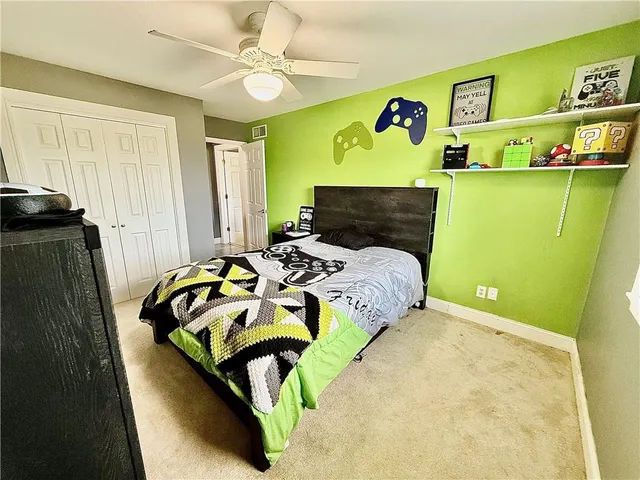 $579,000 | 27119 Southridge Drive, Maryville, MO 64468