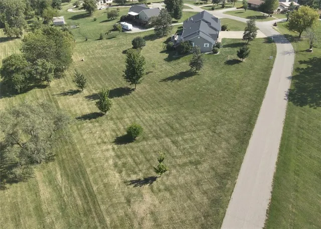 $579,000 | 27119 Southridge Drive, Maryville, MO 64468