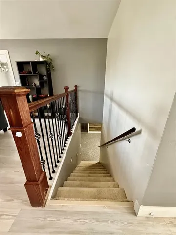 $579,000 | 27119 Southridge Drive, Maryville, MO 64468