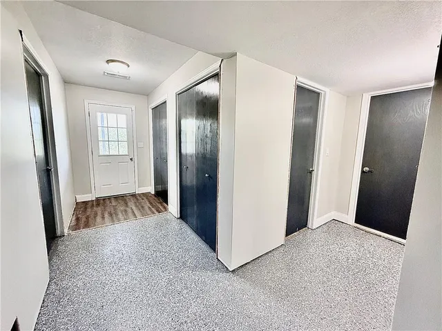 $579,000 | 27119 Southridge Drive, Maryville, MO 64468