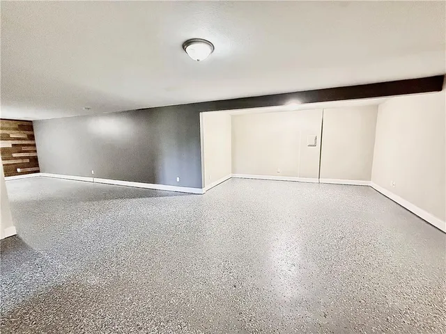 $579,000 | 27119 Southridge Drive, Maryville, MO 64468