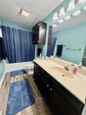 $579,000 | 27119 Southridge Drive, Maryville, MO 64468