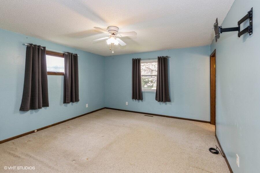 1568 Jasmine Road St. Joseph, MI 49085 - Photo 13 of 24 Primary Bedroom 1