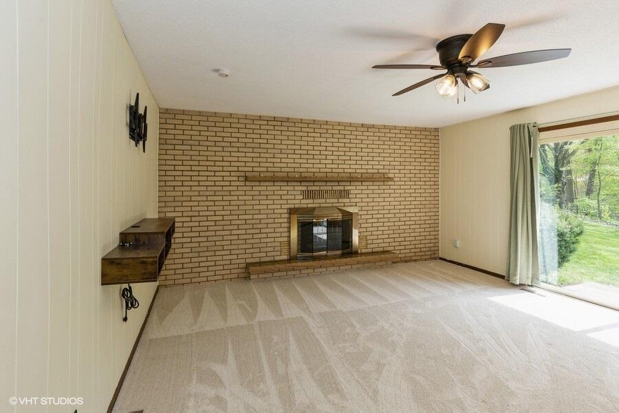 1568 Jasmine Road St. Joseph, MI 49085 - Photo 8 of 24 Family Room 1