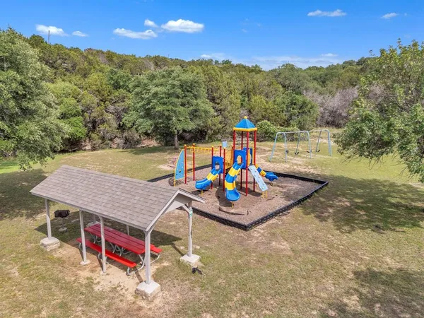 $2,100 | 5707 Barkridge Drive, Granbury, TX 76048