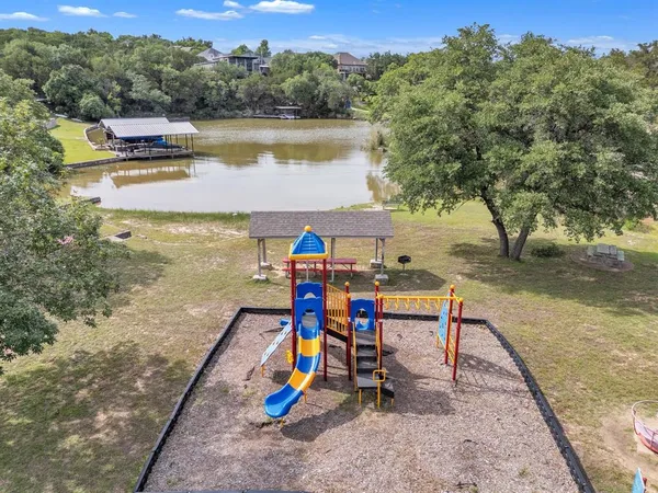 $2,100 | 5707 Barkridge Drive, Granbury, TX 76048