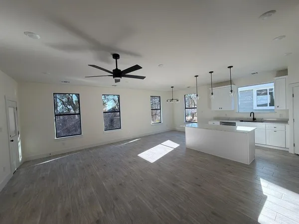 $2,100 | 5707 Barkridge Drive, Granbury, TX 76048