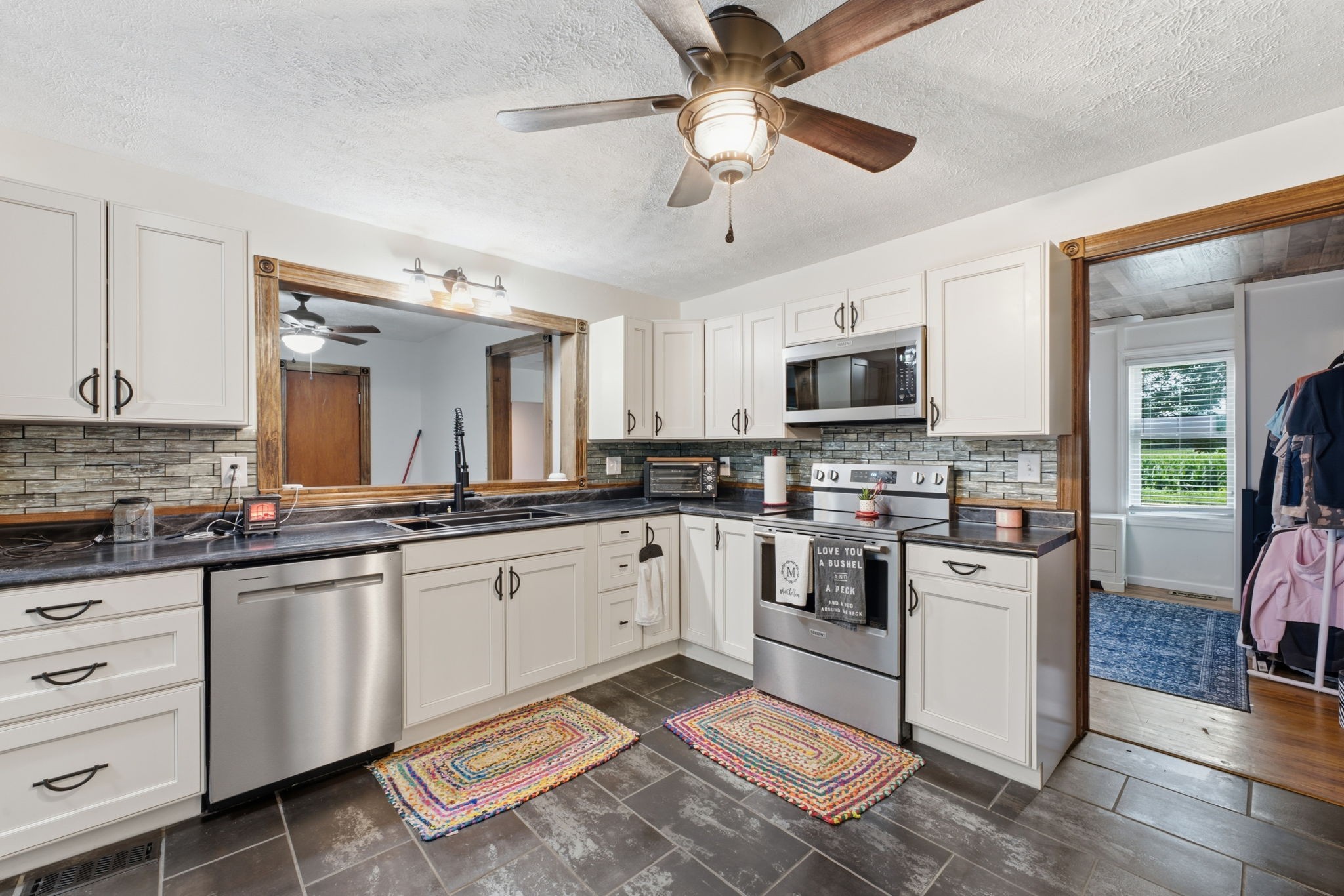 198 Clearview Road Cottontown, TN 37048 - Photo 9 of 22