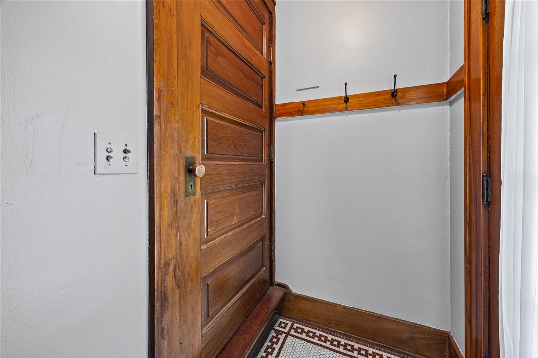 24 Martinot Avenue Rochester, NY 14609 - Photo 6 of 50