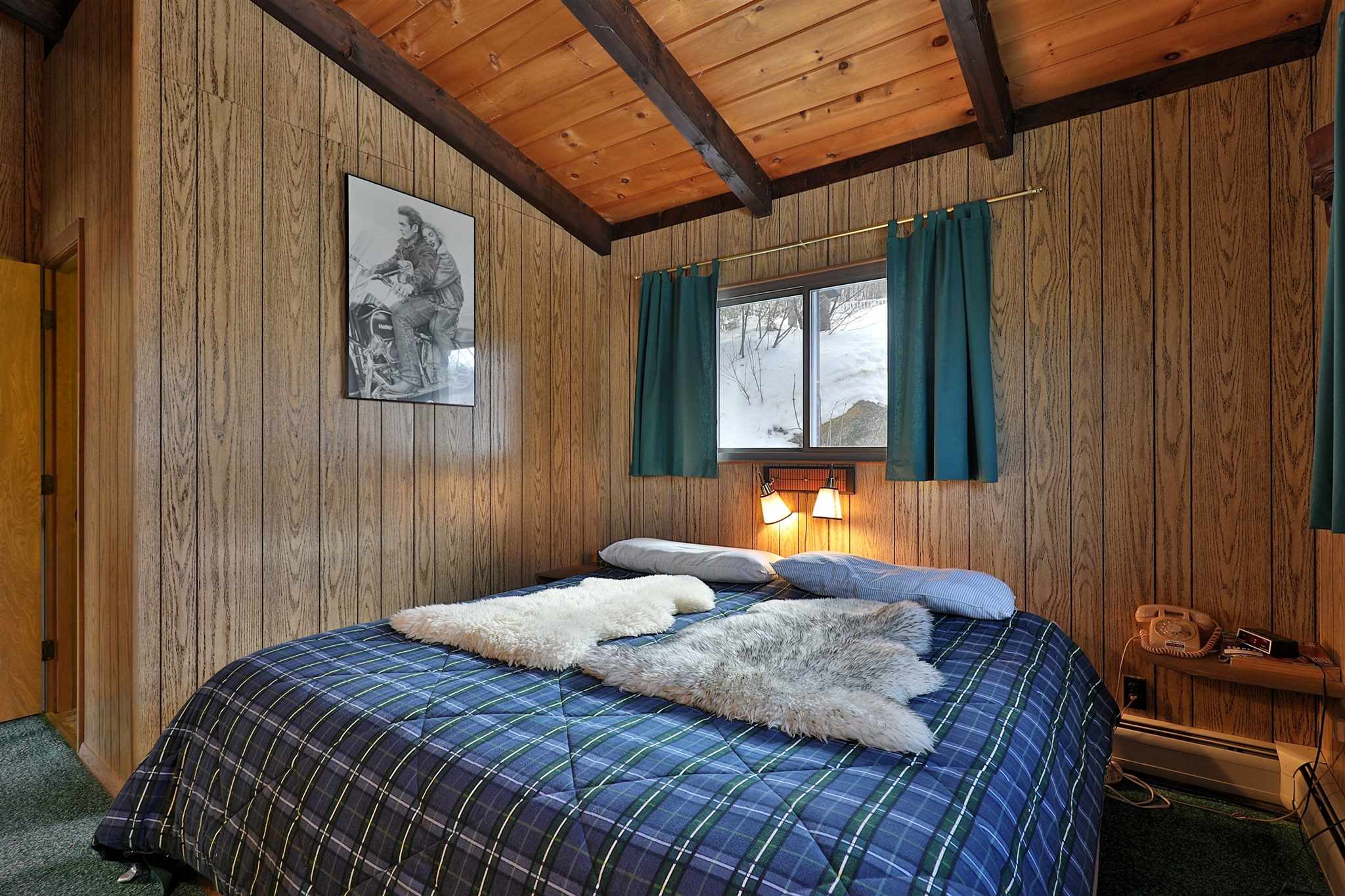 109 Upper Round Top Road Plymouth, VT 05056 - Photo 15 of 30 Gallery Image 15