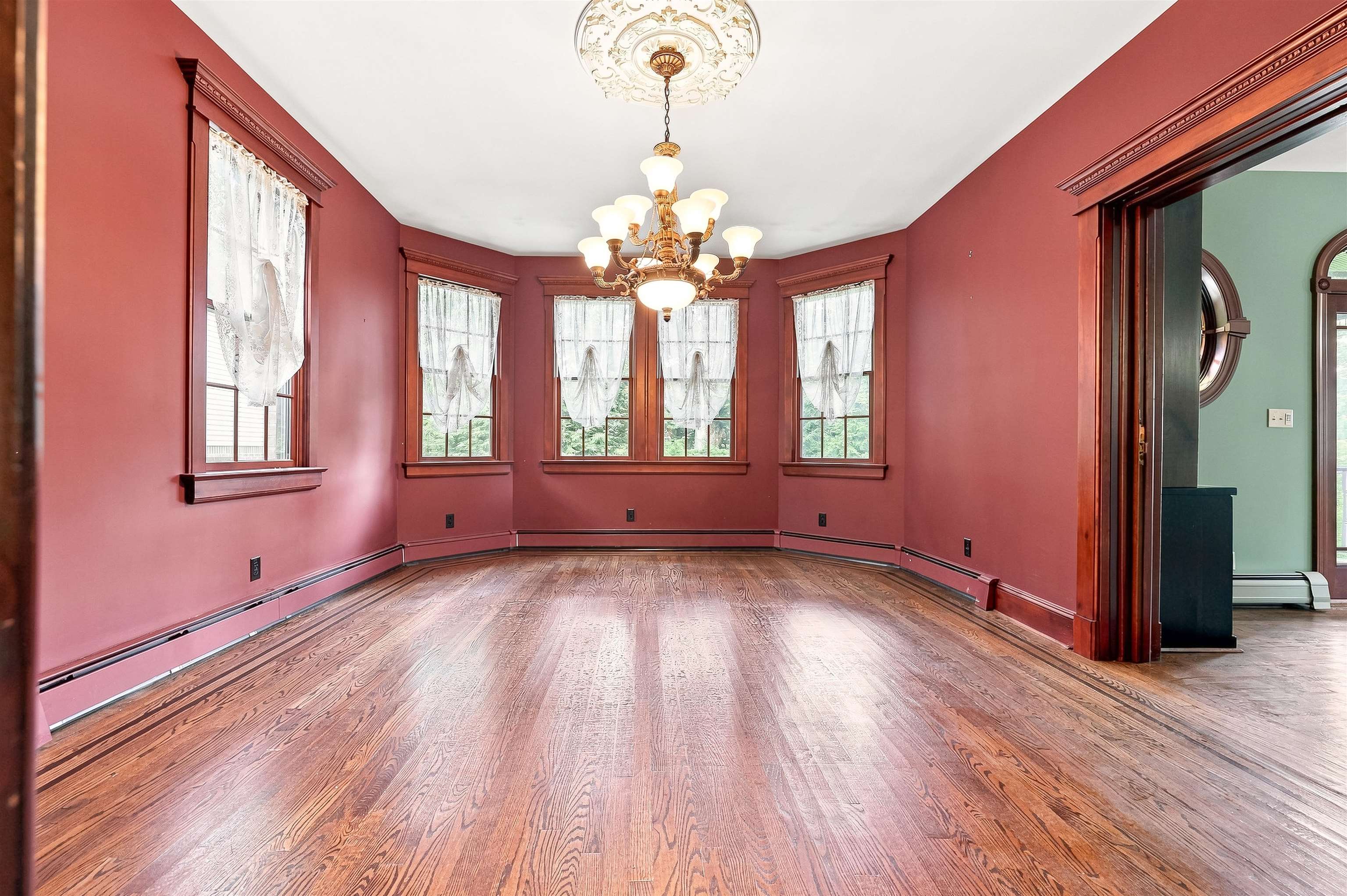 41 Crest Road Hillsdale, NJ 07642 - Photo 19 of 44 Gallery Image 19