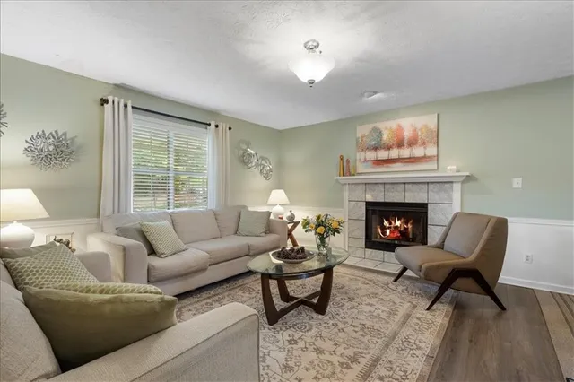 $2,500 | 2660 Windage Drive Southwest, Marietta, GA 30008