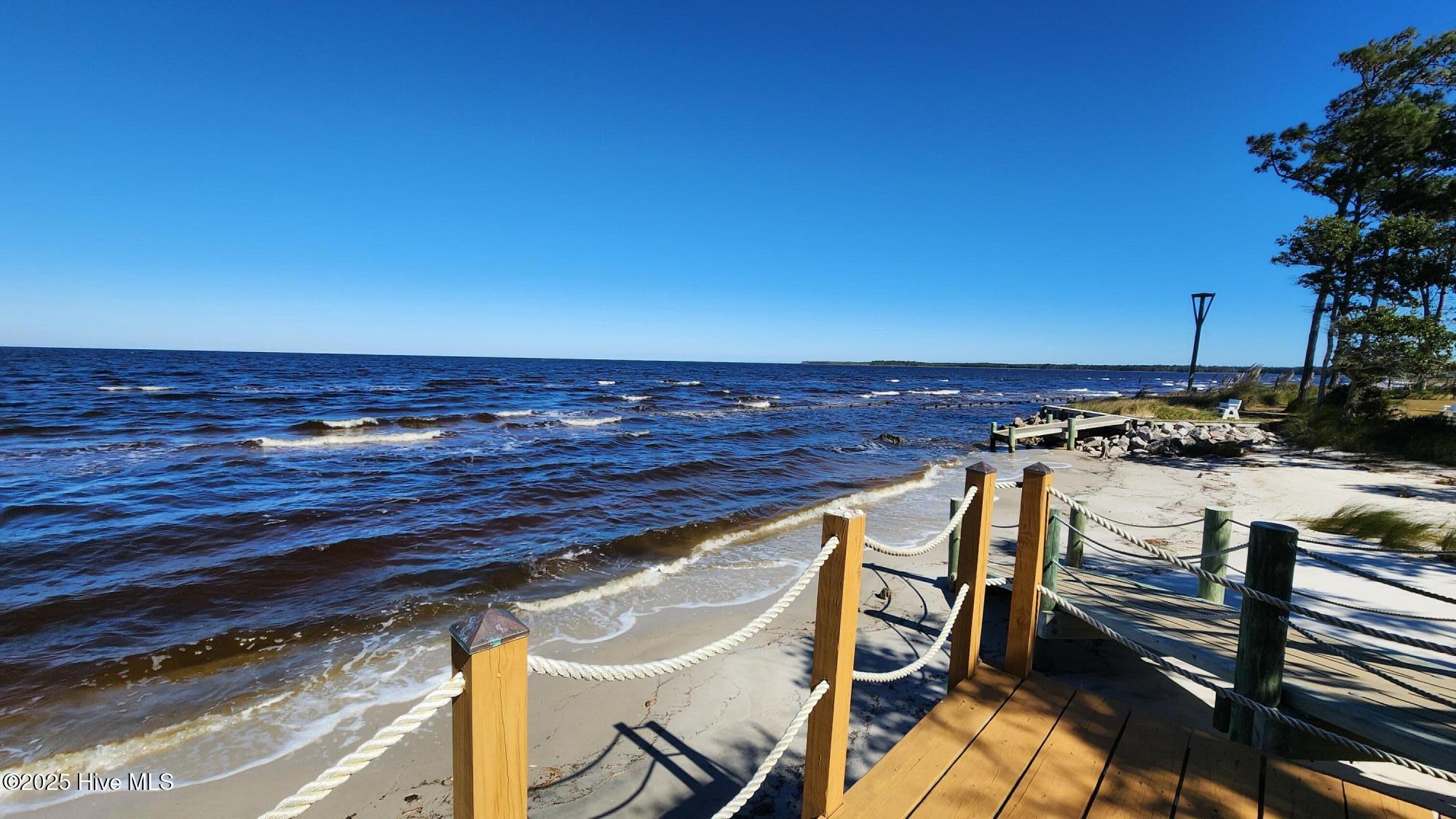 112 Sandy Point Drive Beaufort, NC 28516 - Photo 13 of 27 20241018_140945