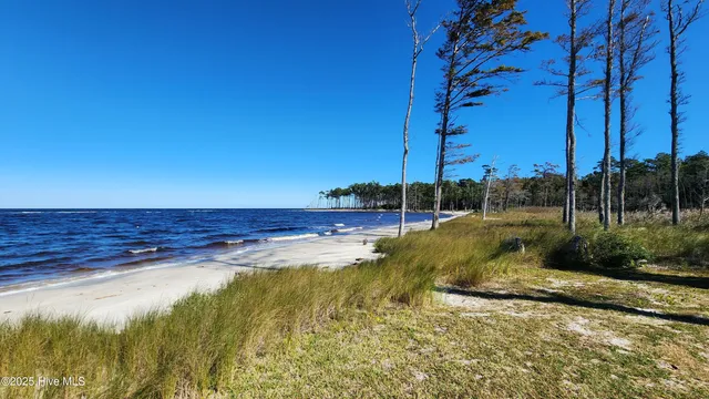 $69,000 | 112 Sandy Point Drive, Beaufort, NC 28516