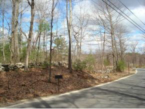 83 Pelham Road Pelham, NH 03076 - Photo 3 of 4 Gallery Image 3