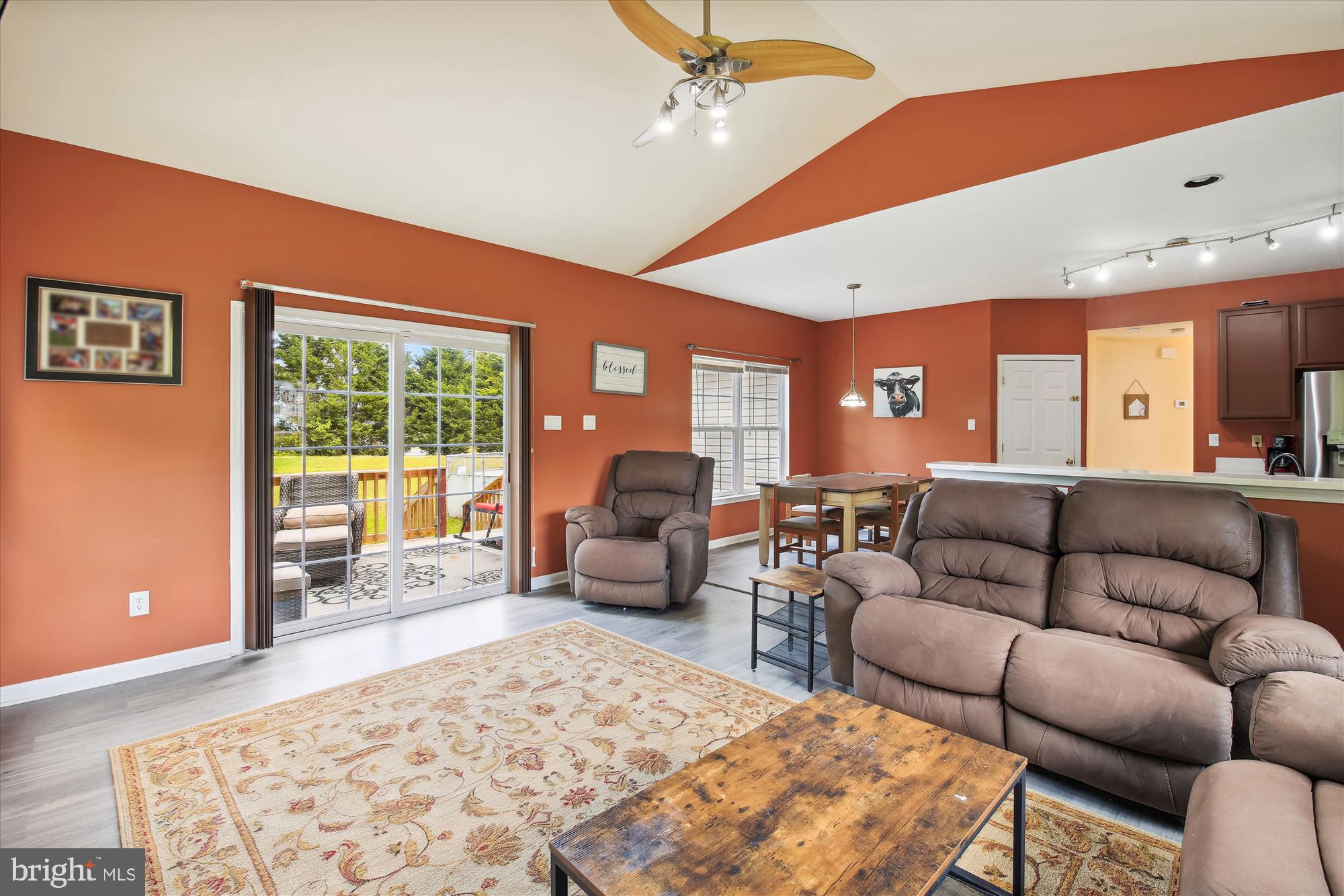 8680 Shadow Lane Delmar, MD 21875 - Photo 12 of 29 Family Room
