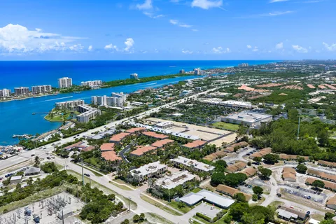 $889,000 | 605 Del Sol Circle, Tequesta, FL 33469
