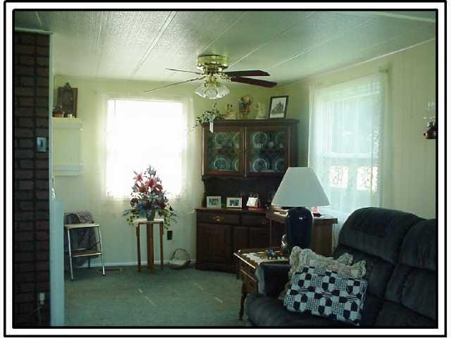 20860 Horton Road Sheridan, IN 46069 - Photo 10 of 12 Gallery Image 10