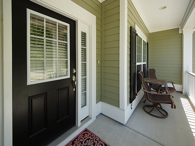 208 Ribbon Road Summerville, SC 29483 - Photo 3 of 59 03