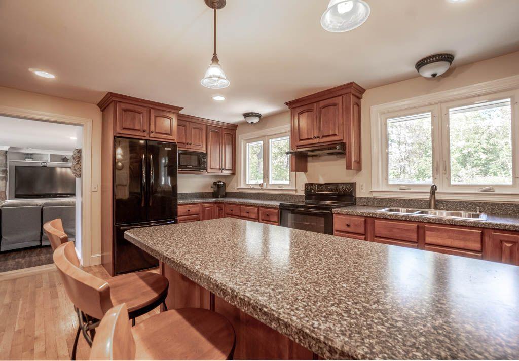 138 Middle Road Falmouth, ME 04105 - Photo 4 of 44 pic 14
