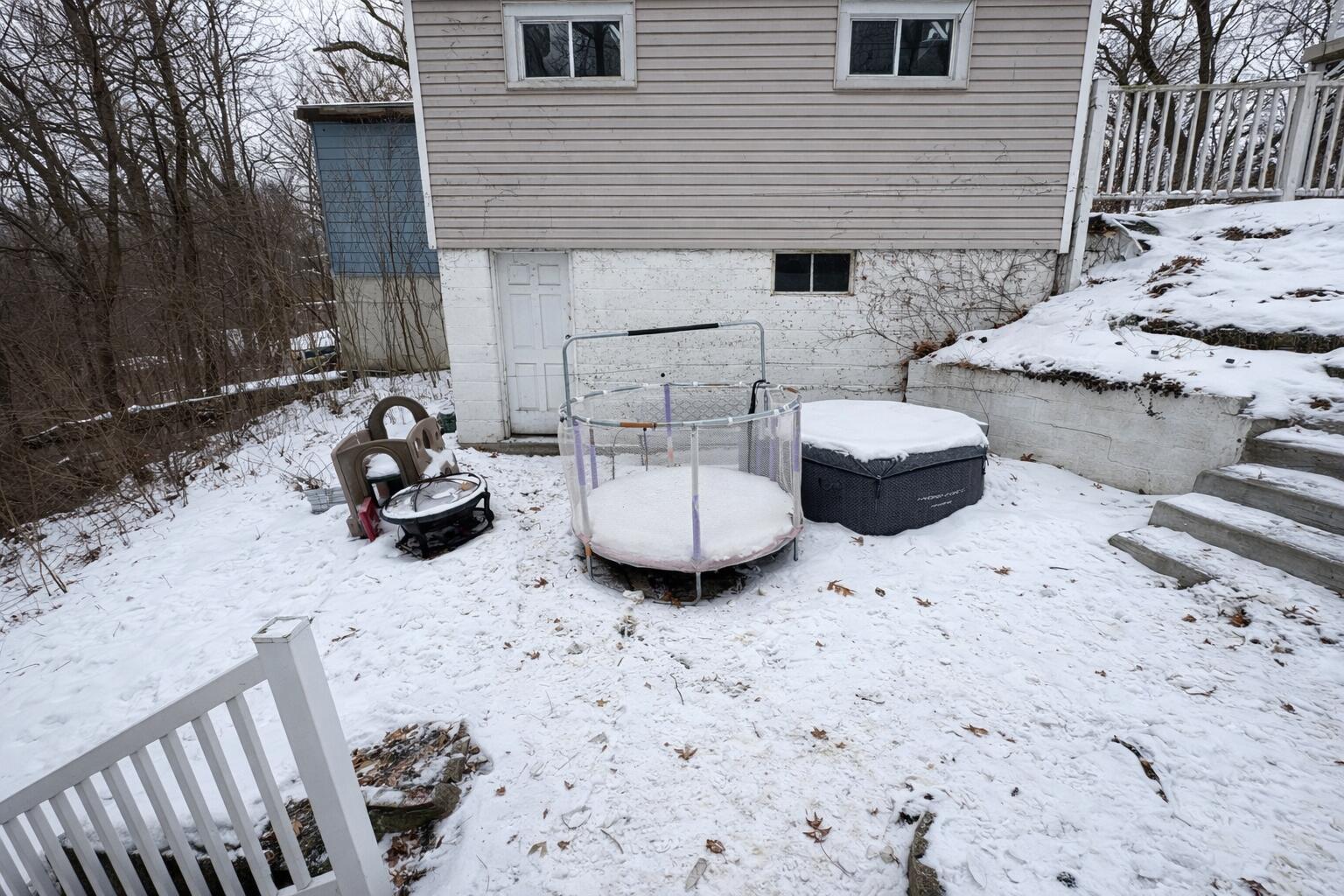2619 Riverside Drive Lake Station, IN 46405 - Photo 17 of 21 a view of a lounge chair on the deck