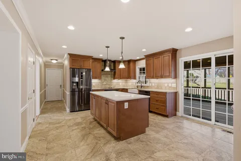 $825,000 | 1296 Crossover Drive, Edgewater, MD 21037