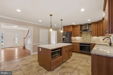 $825,000 | 1296 Crossover Drive, Edgewater, MD 21037