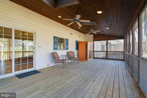 $825,000 | 1296 Crossover Drive, Edgewater, MD 21037