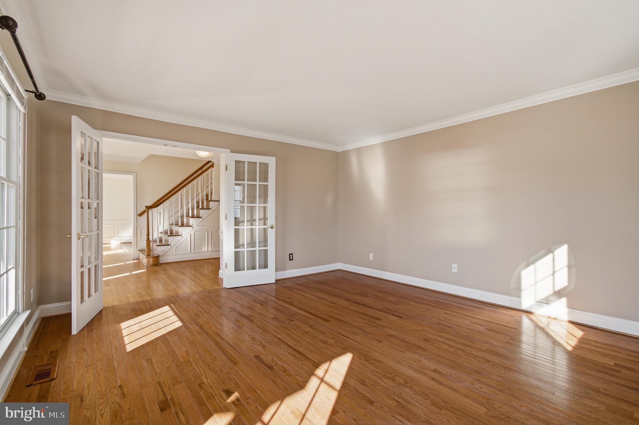 1296 Crossover Drive Edgewater, MD 21037 - Photo 7 of 43