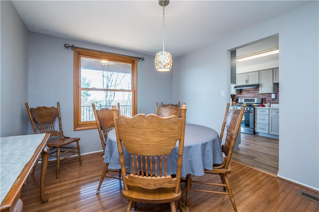 703 Meadowbrook Road Trafford, PA 15085 - Photo 12 of 50 Gallery Image 12