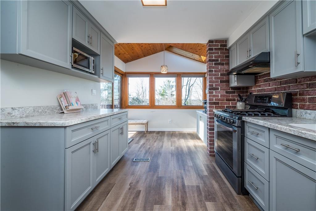 703 Meadowbrook Road Trafford, PA 15085 - Photo 15 of 50 Gallery Image 15