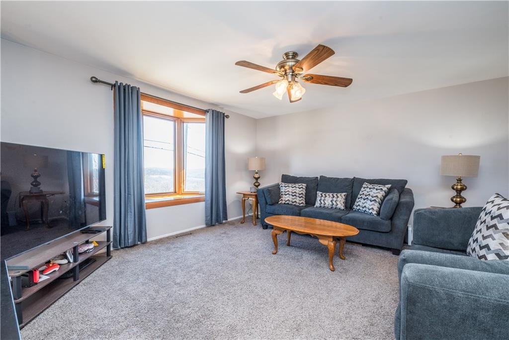 703 Meadowbrook Road Trafford, PA 15085 - Photo 7 of 50 Gallery Image 7