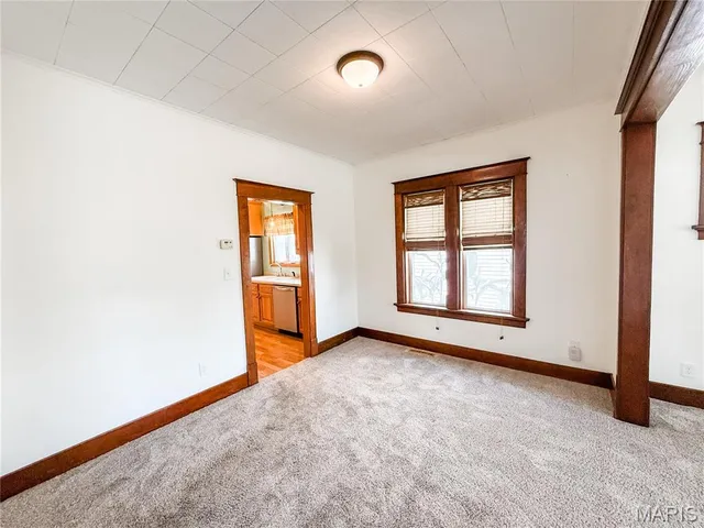 $235,000 | 977 West St Louis Street, Nashville, IL 62263