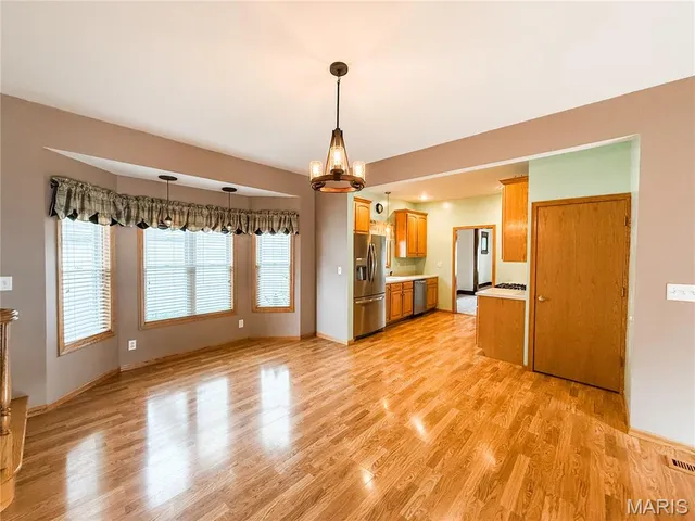 $235,000 | 977 West St Louis Street, Nashville, IL 62263