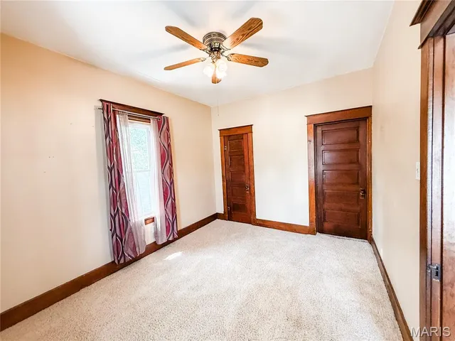 $235,000 | 977 West St Louis Street, Nashville, IL 62263