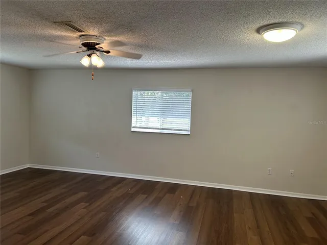 $2,600 | 2877 56th Ave Circle East, Bradenton, FL 34203