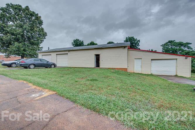 1045 Sam Lattimore Road Shelby, NC 28152 - Photo 28 of 29 Gallery Image 28