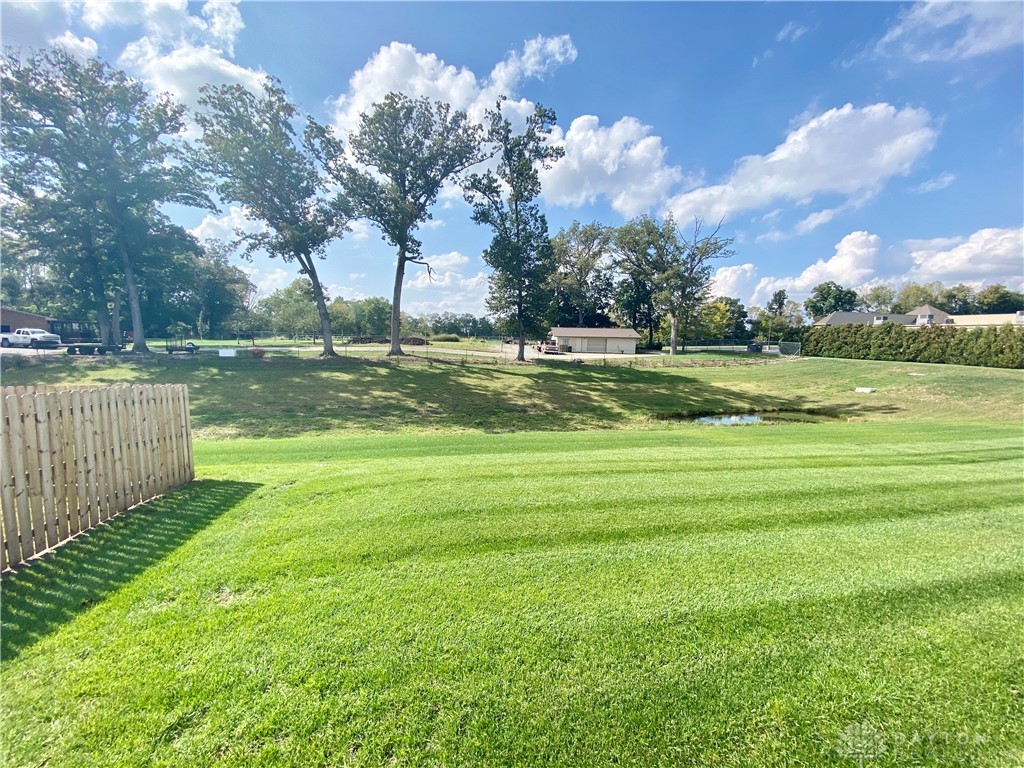 205 South Tuttle Road Springfield, OH 45505 - Photo 27 of 31