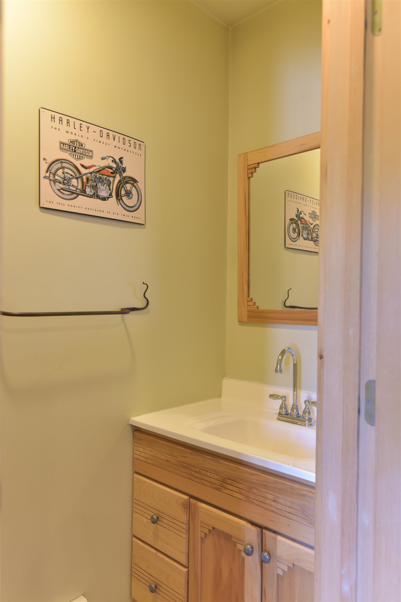 143 Ledge Road Duxbury, VT 05676 - Photo 13 of 40 Gallery Image 13