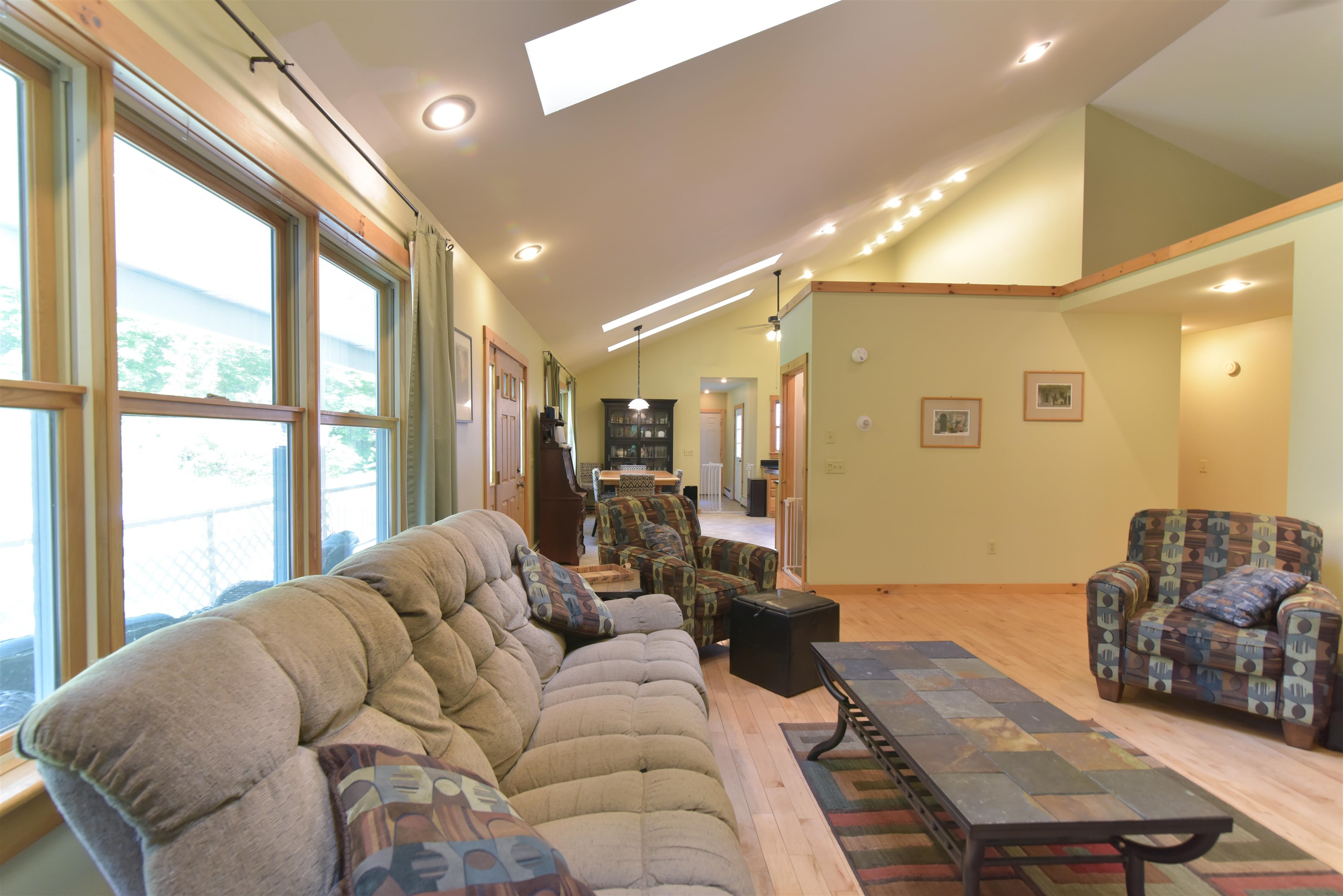 143 Ledge Road Duxbury, VT 05676 - Photo 15 of 40 Gallery Image 15