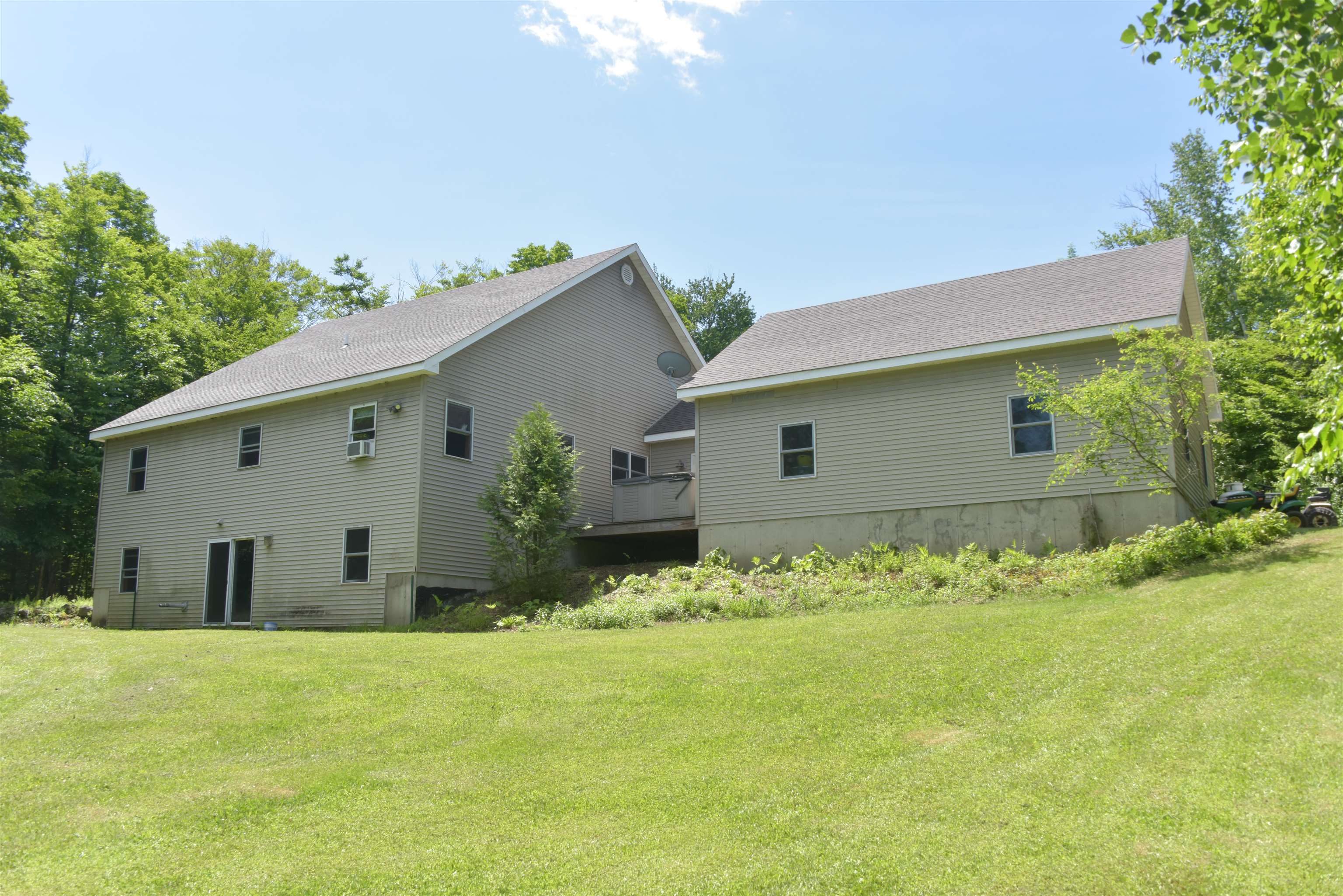 143 Ledge Road Duxbury, VT 05676 - Photo 3 of 40 Gallery Image 3